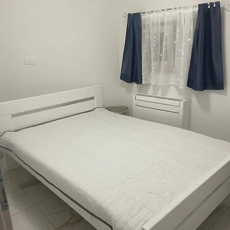 Apartmaji Garden Apartment *