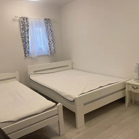 Apartmaji Garden Апартаменты Изола