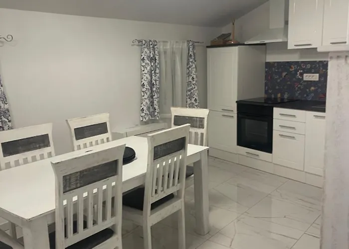 Apartmaji Garden Izola