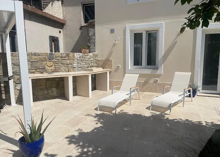 Apartmaji Garden * Izola