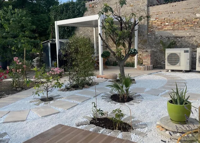 Apartmaji Garden Apartament Izola